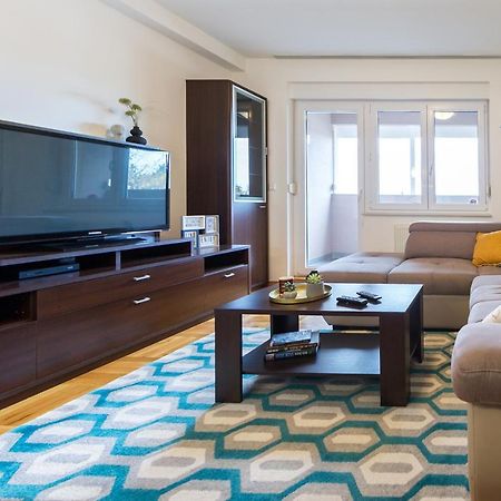 Apartmán Oscar Osijek Exteriér fotografie