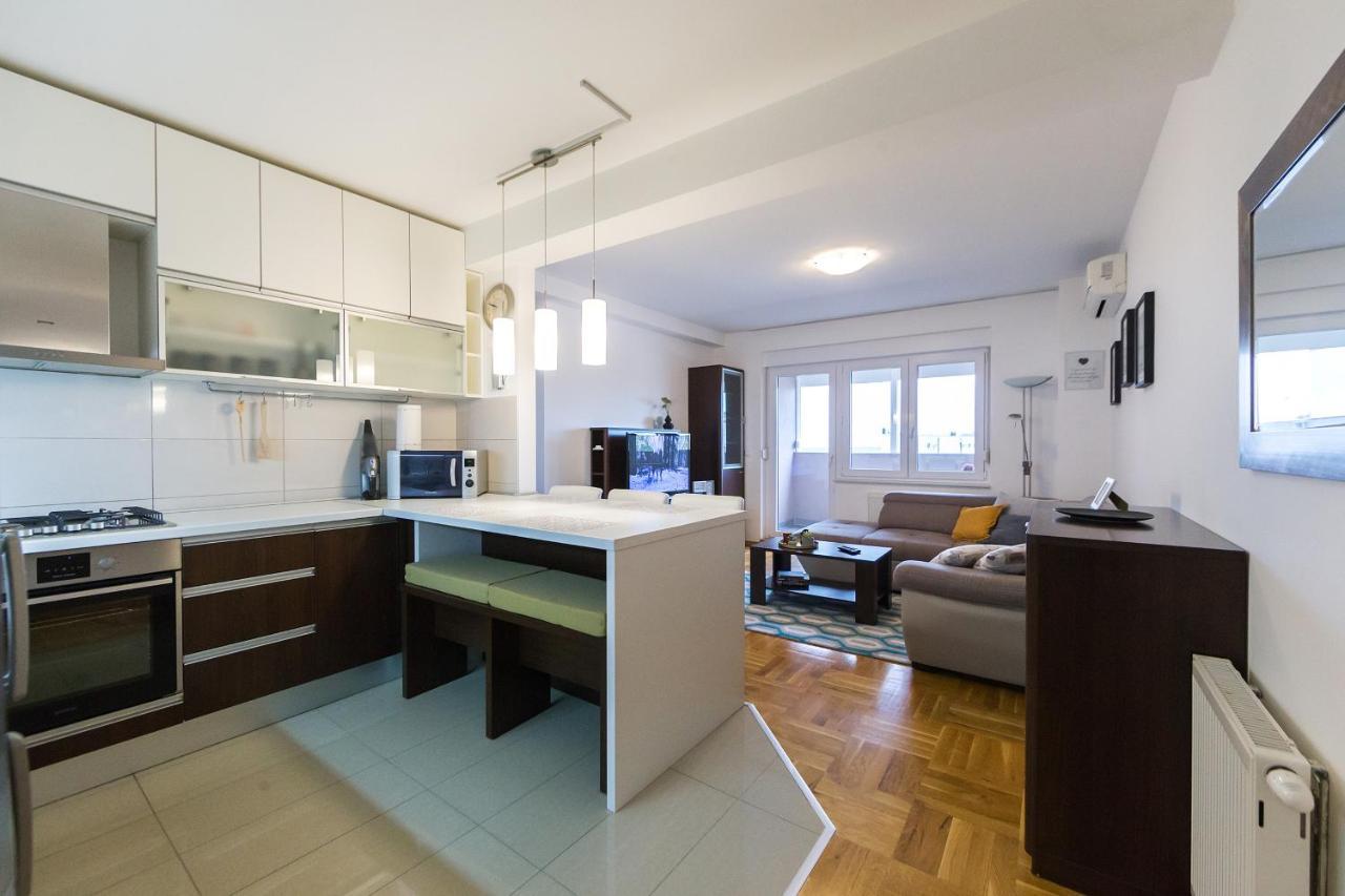 Apartmán Oscar Osijek Exteriér fotografie